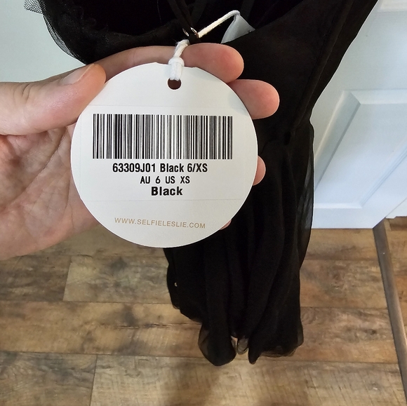 SMITTEN SWEETHEART NECKLINE CHIFFON MIDI DRESS BLACK XS - Picture 3 of 3